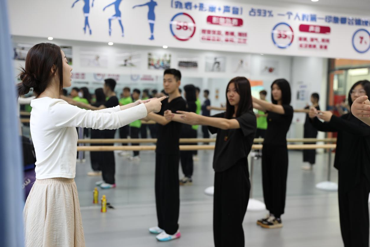 �����ЌW�����͘I��˼·���c���M�S���ݽz������W���С��X��;