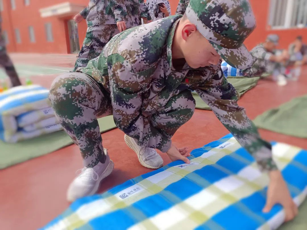 �������� | ���Έ����������ط�У�@����������ǰ�M