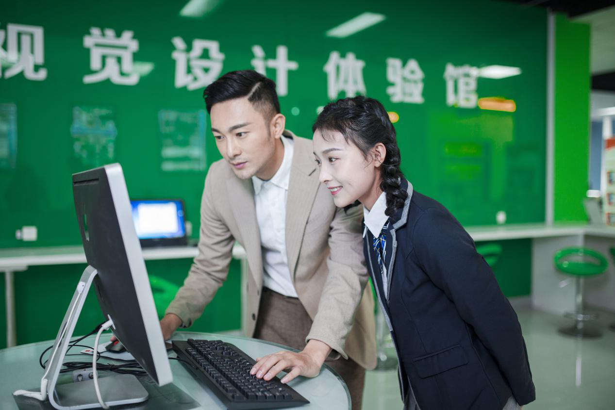 �������A�W�û��W���g�����ܵǵĸ��ߣ��ߵĸ��h��