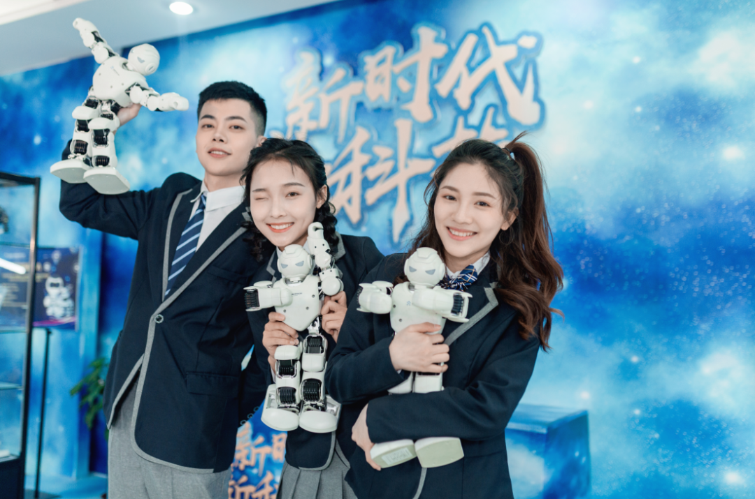 �����Ю��I���W���g����ʲô���hȥʡ�����У�